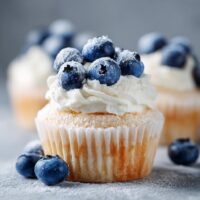 Blauwe Bessen Cupcakes met Ricotta Topping