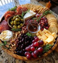 charcuterie board ideas thanksgiving