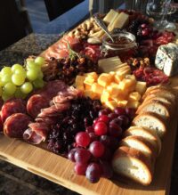 charcuterie board thanksgiving ideas