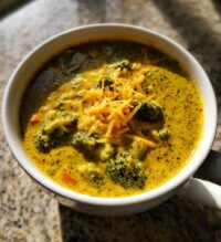 crockpot broccoli cheddar soup