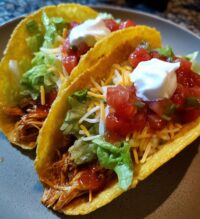 crockpot chicken tacos