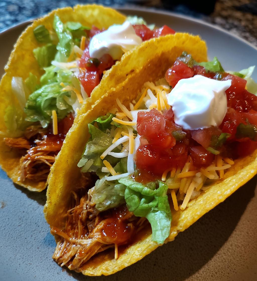 crockpot chicken tacos