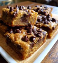 lazy chocolate chip cookie bars