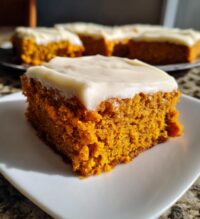 pumpkin bars with cream cheese frosting