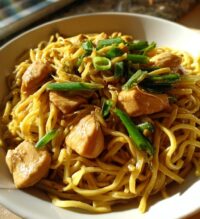 sticky garlic chicken noodles