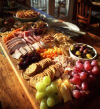 thanksgiving charcuterie boards