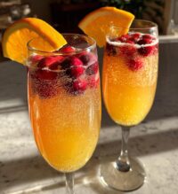 thanksgiving mimosas