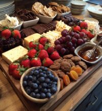 dessert charcuterie board