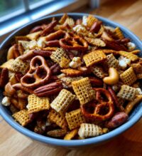 nuts and bolts recipe